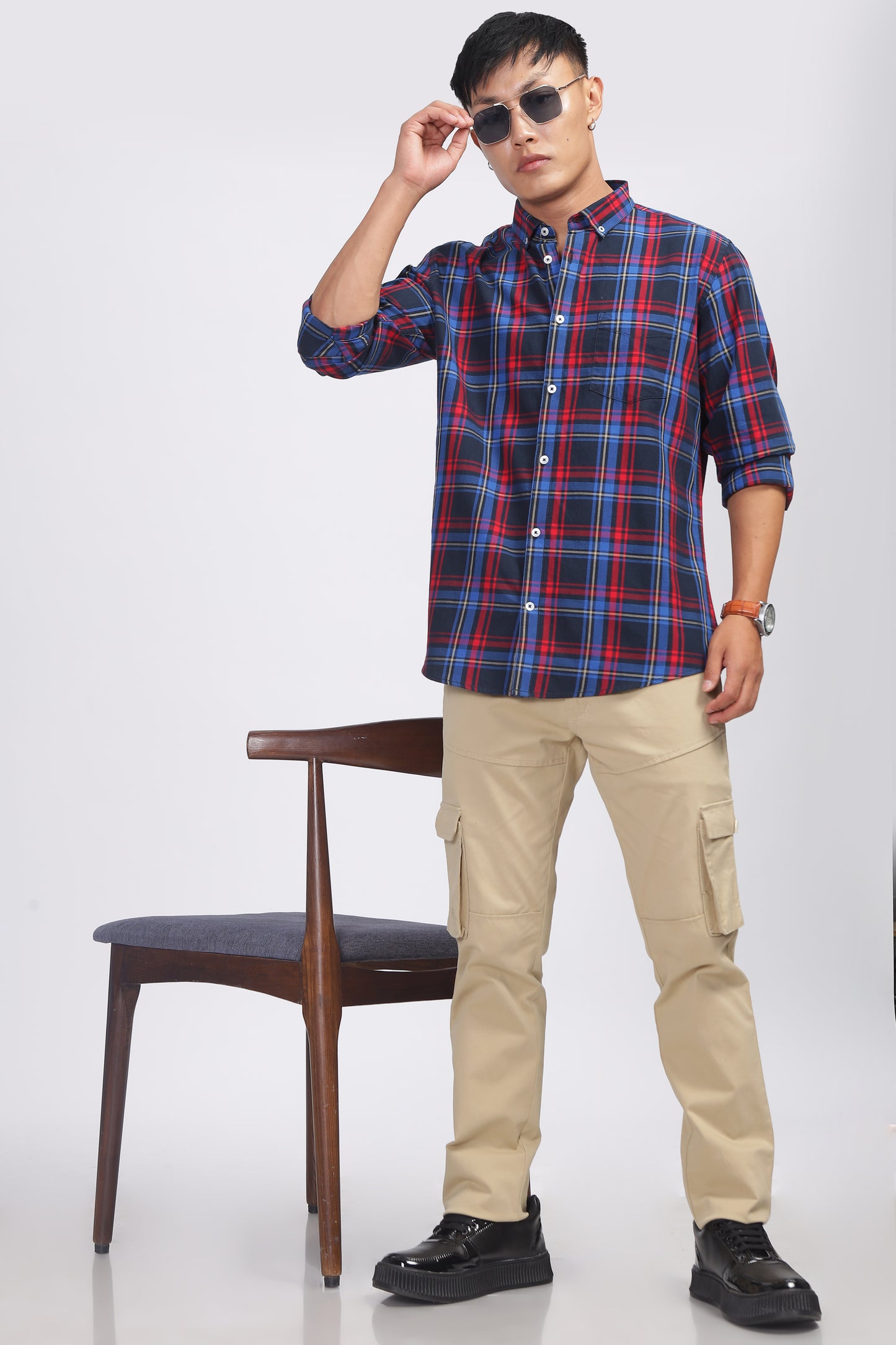 Uri Navy Checked Cotton Casual Shirt