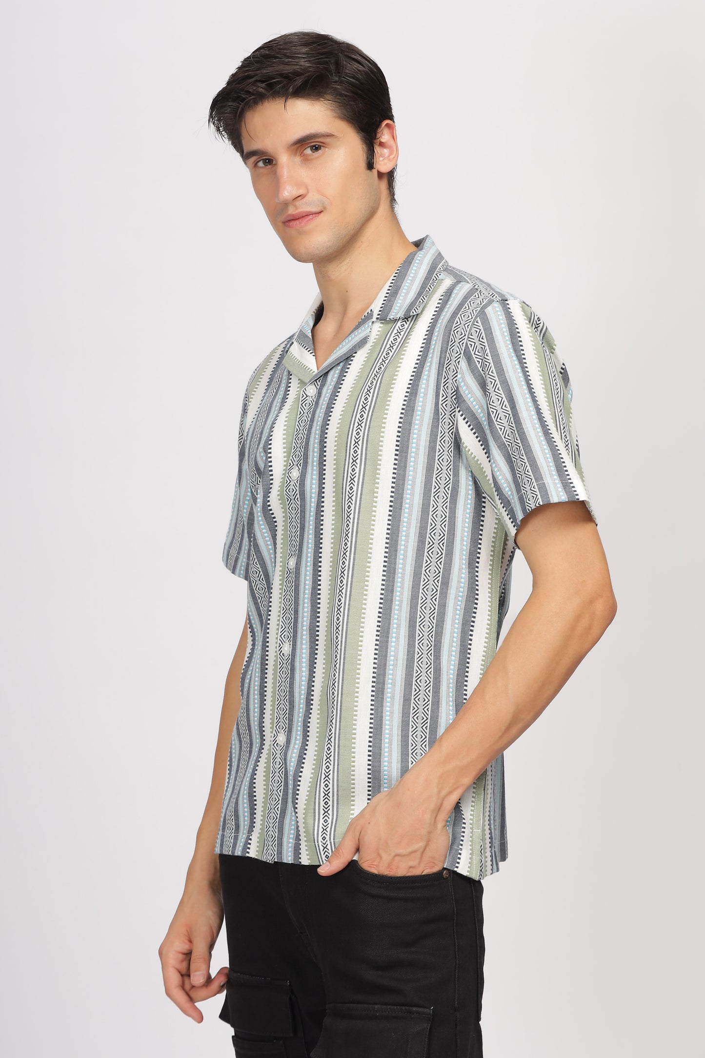 Uri Jacquard Cuban Collar Shirt