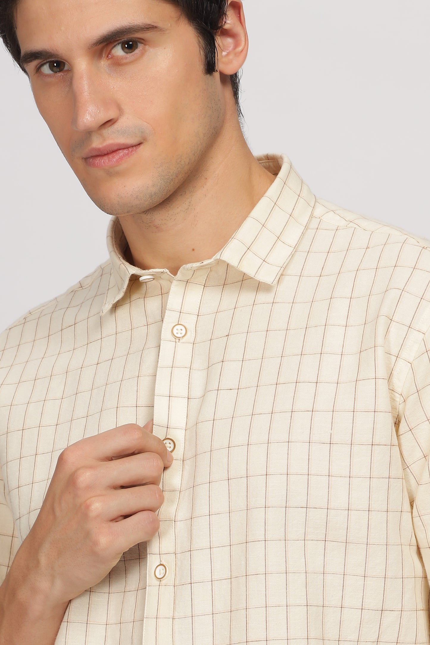 Uri Beige Linen Checked Spread Collar Shirt