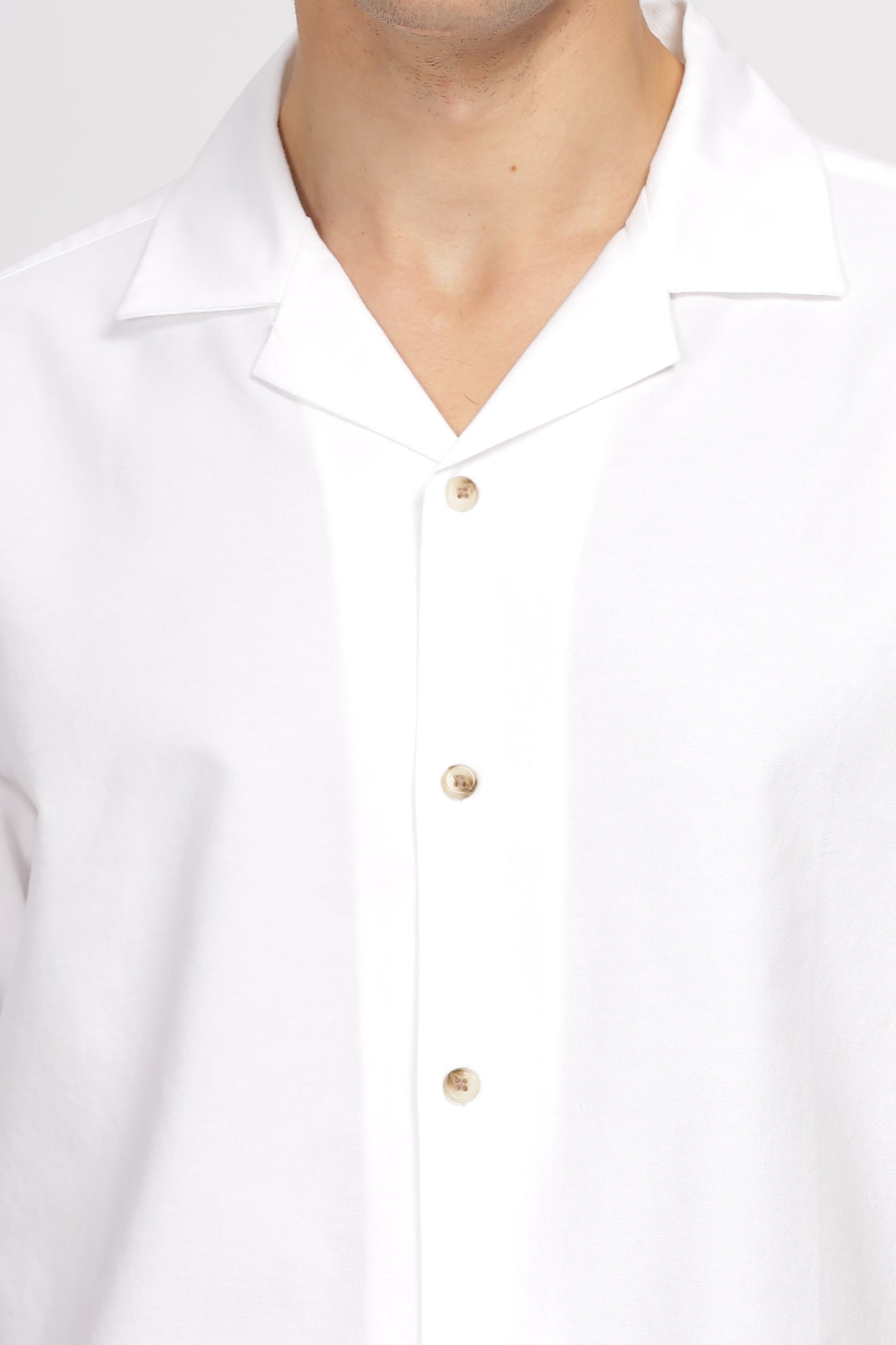 Uri Classic White Oxford Casual Shirt