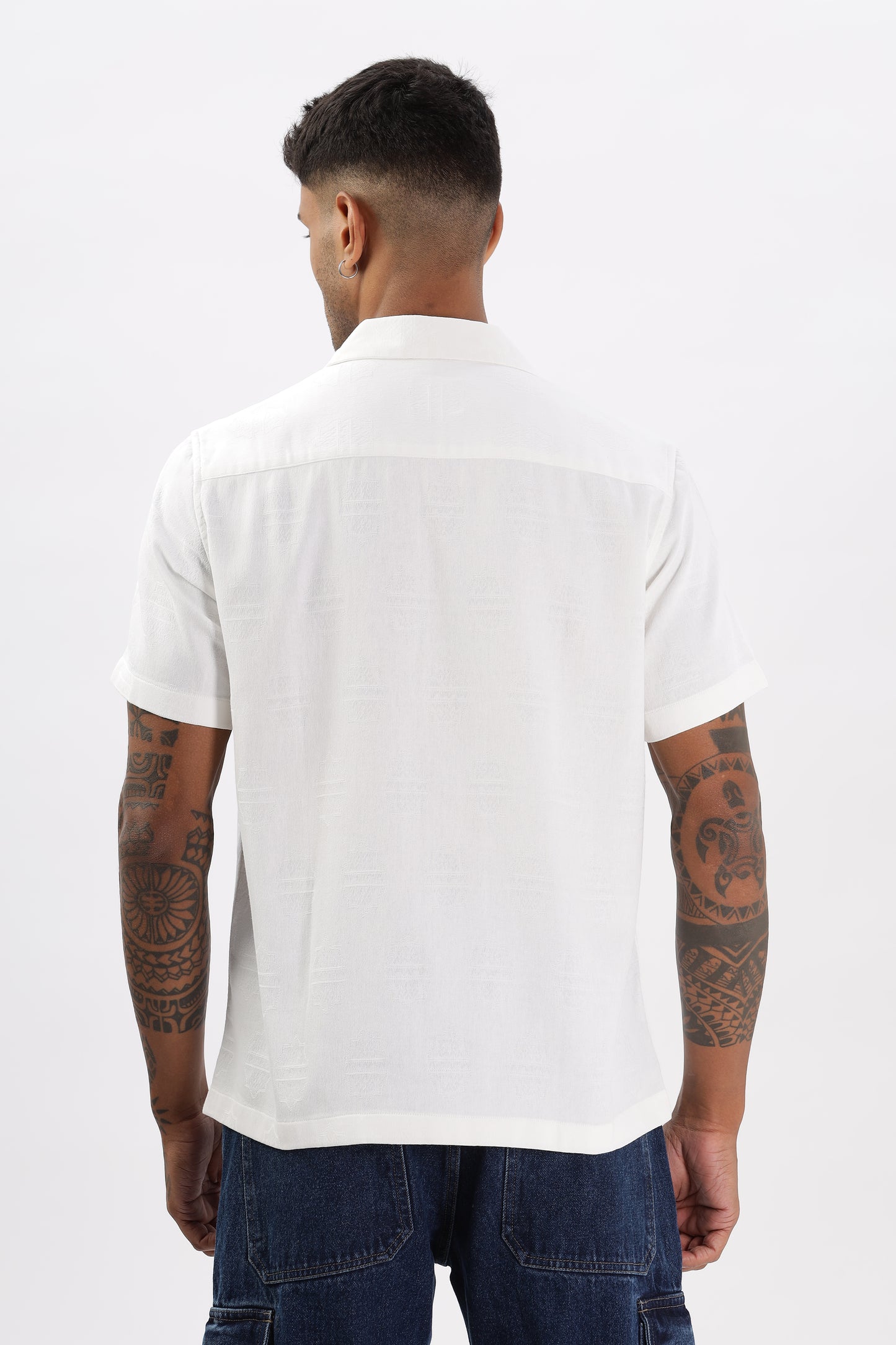 Uri White Jacquard Casual Cuban Collar Shirt