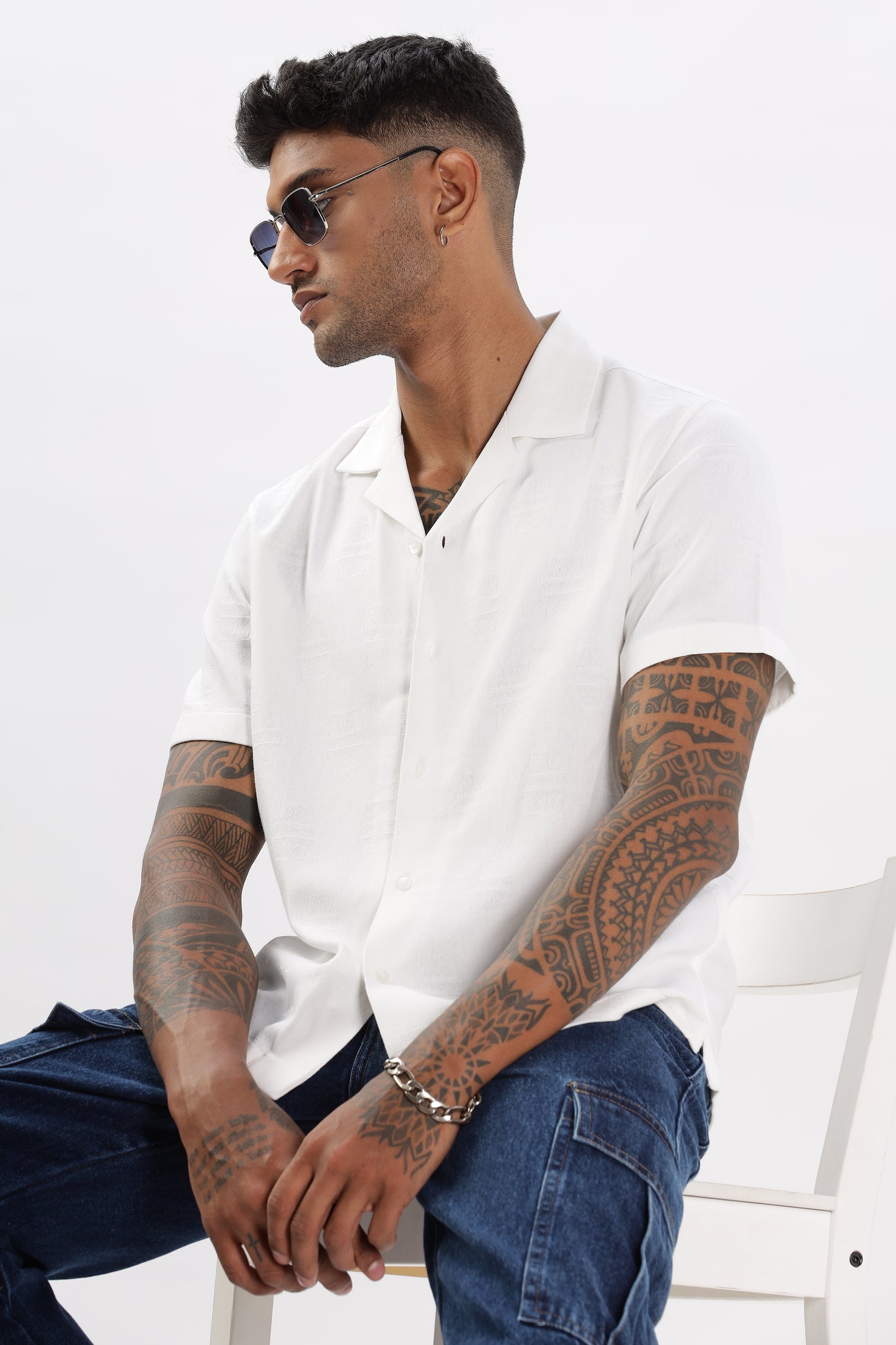 Uri White Jacquard Casual Cuban Collar Shirt