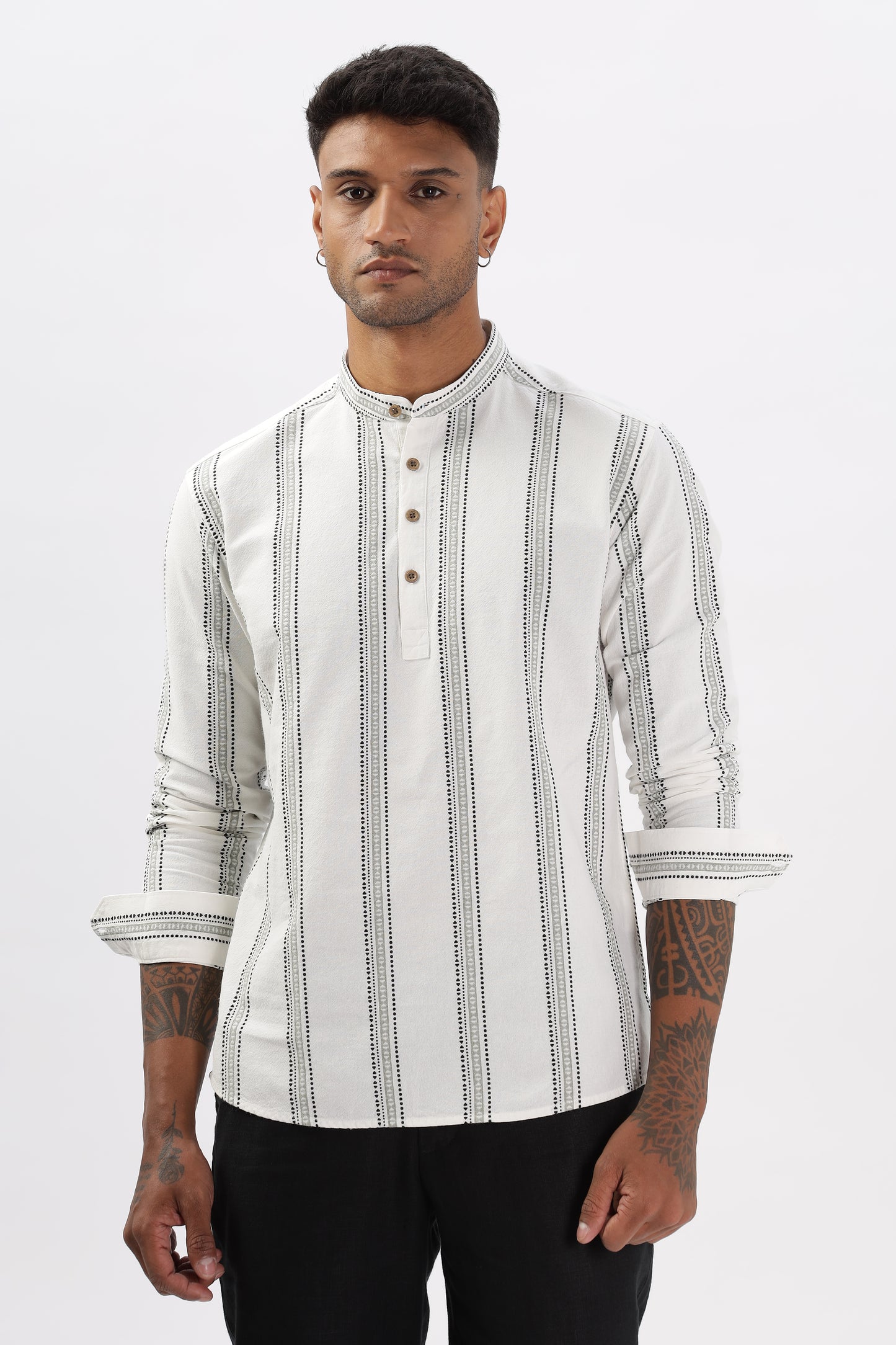 Uri Off White Dobby Texture Short Kurta