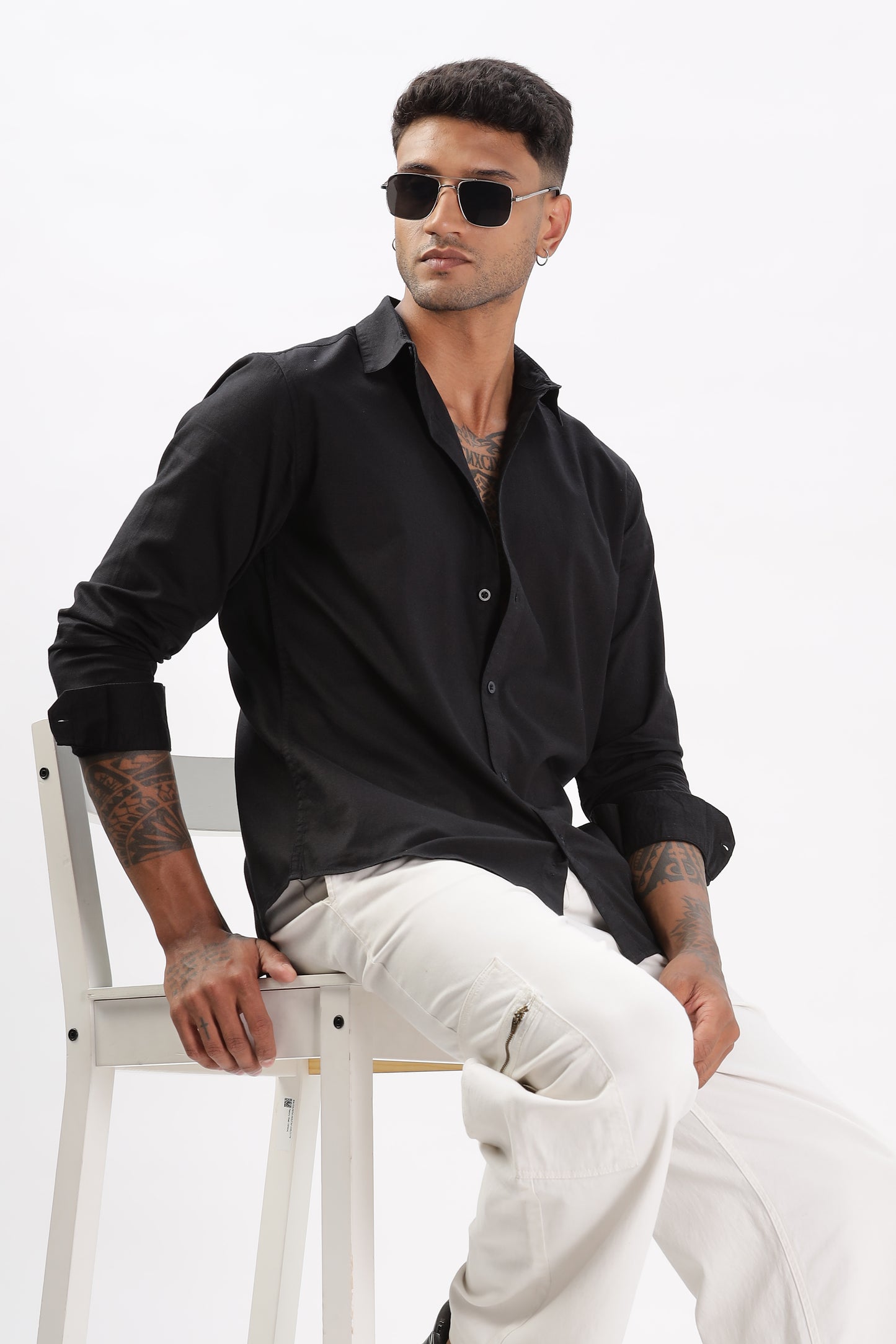 Uri Black Dobby Textured Casual Shirt