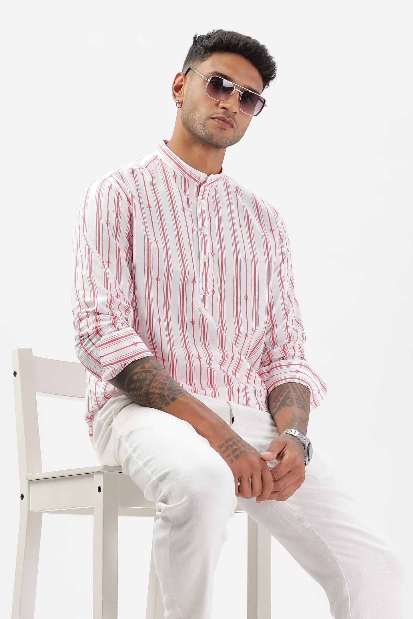 Uri White & Red Dobby Striped Short Kurta