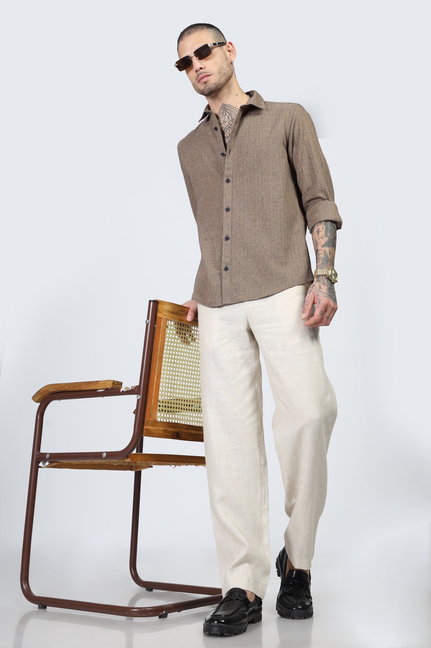 Uri Herringbone Regular Fit Casual Shirt