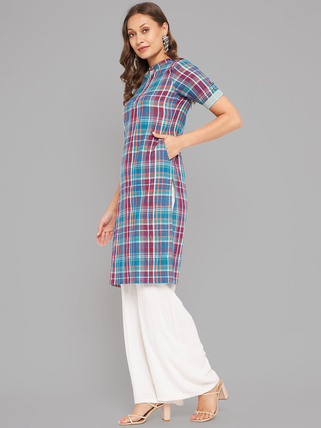 Women Mandrian Collar Short Sleeve Kurta - Kashyap Global Lifestyles LLP