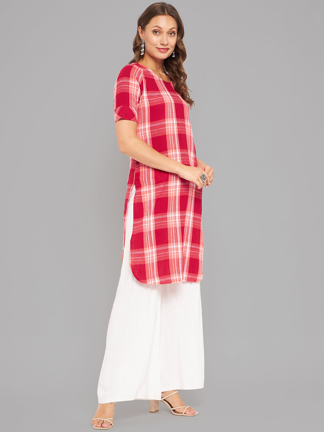 Women Red Checkered Kurta - Kashyap Global Lifestyles LLP