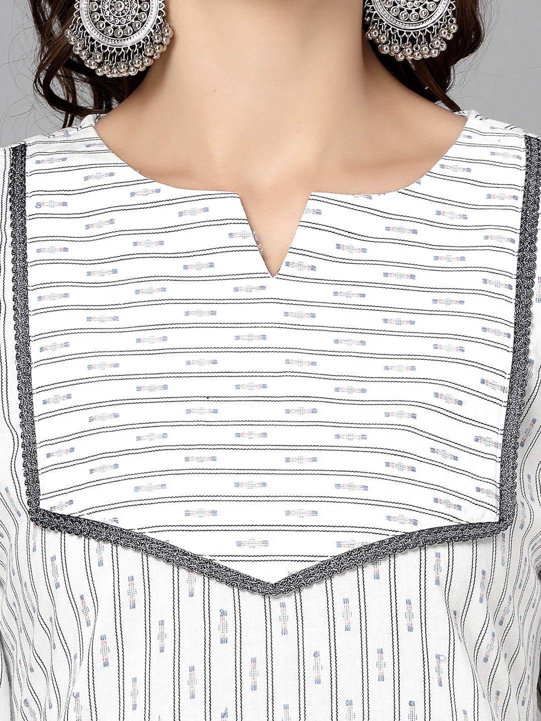 Women Off White Cotton Dobby Kurta - Kashyap Global Lifestyles LLP
