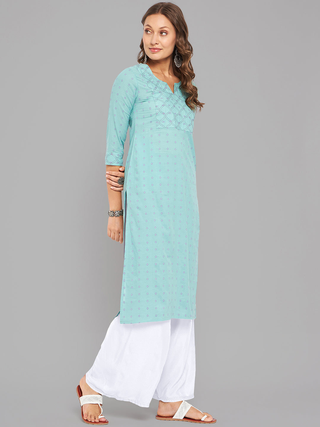 Women Sea Green Kurta With Embroidered Yoke - Kashyap Global Lifestyles LLP