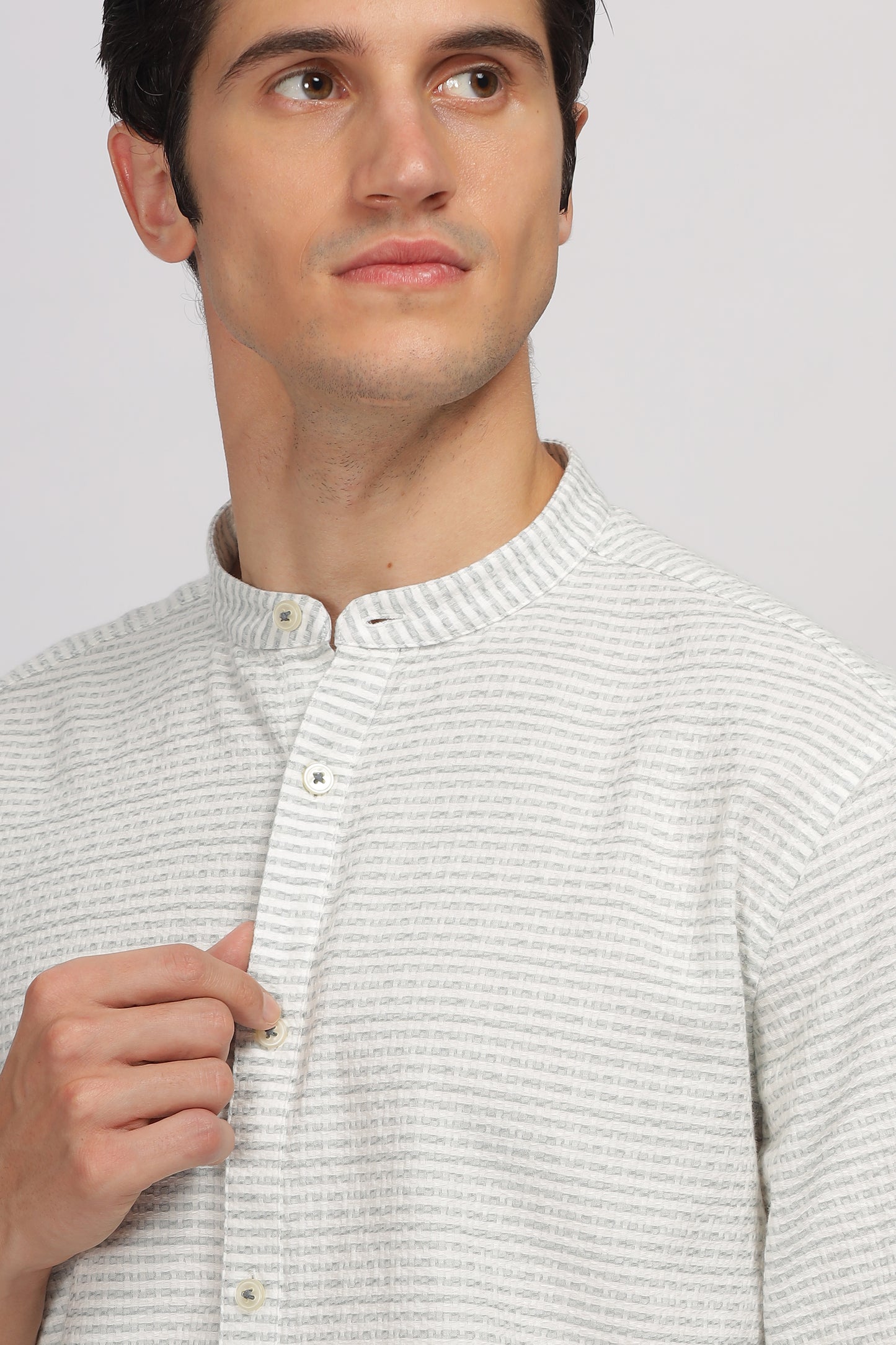 Uri Off White Striped Mandarin Collar Shirt