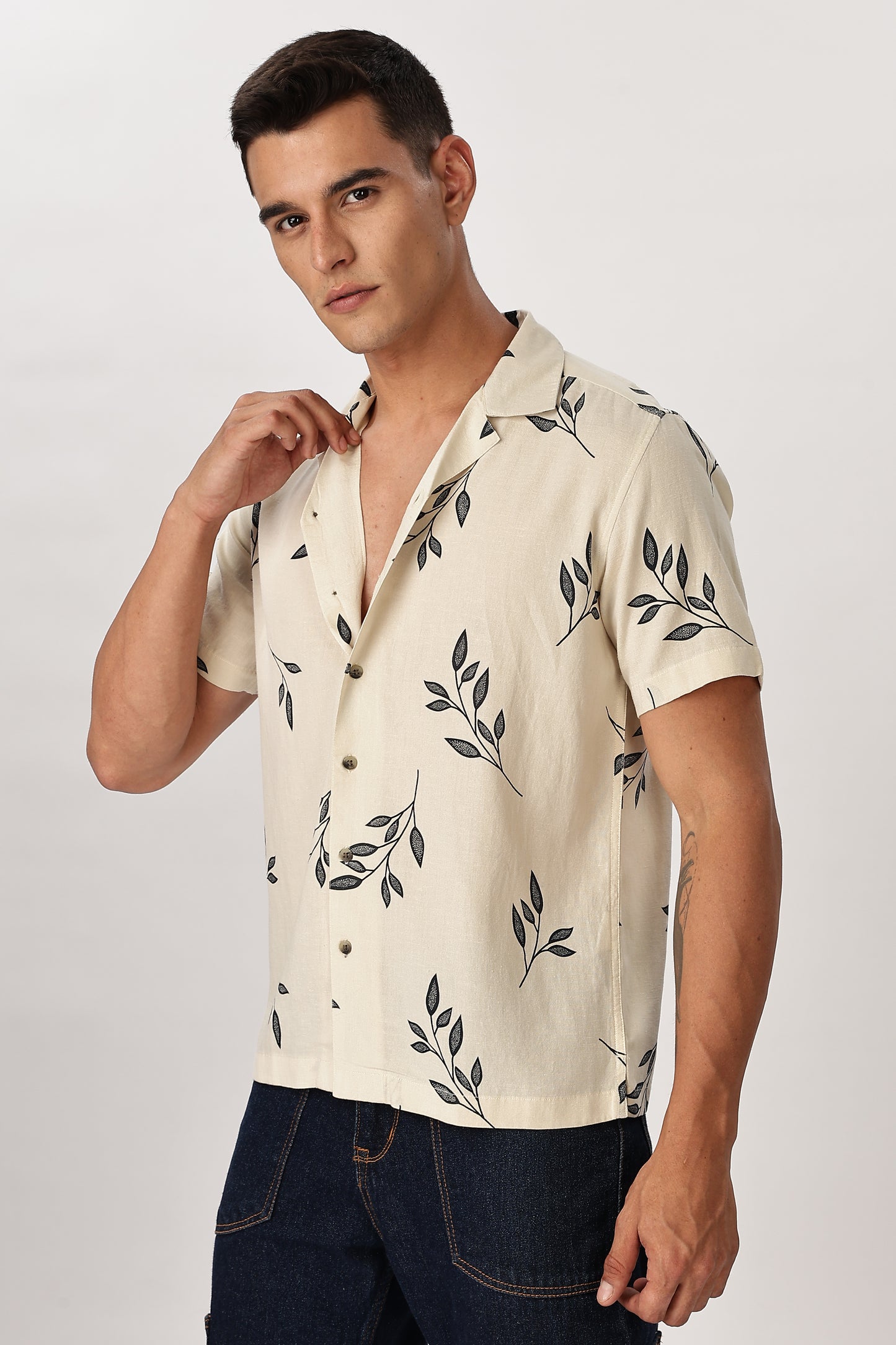 Uri Petals Printed Resort Collar Shirt