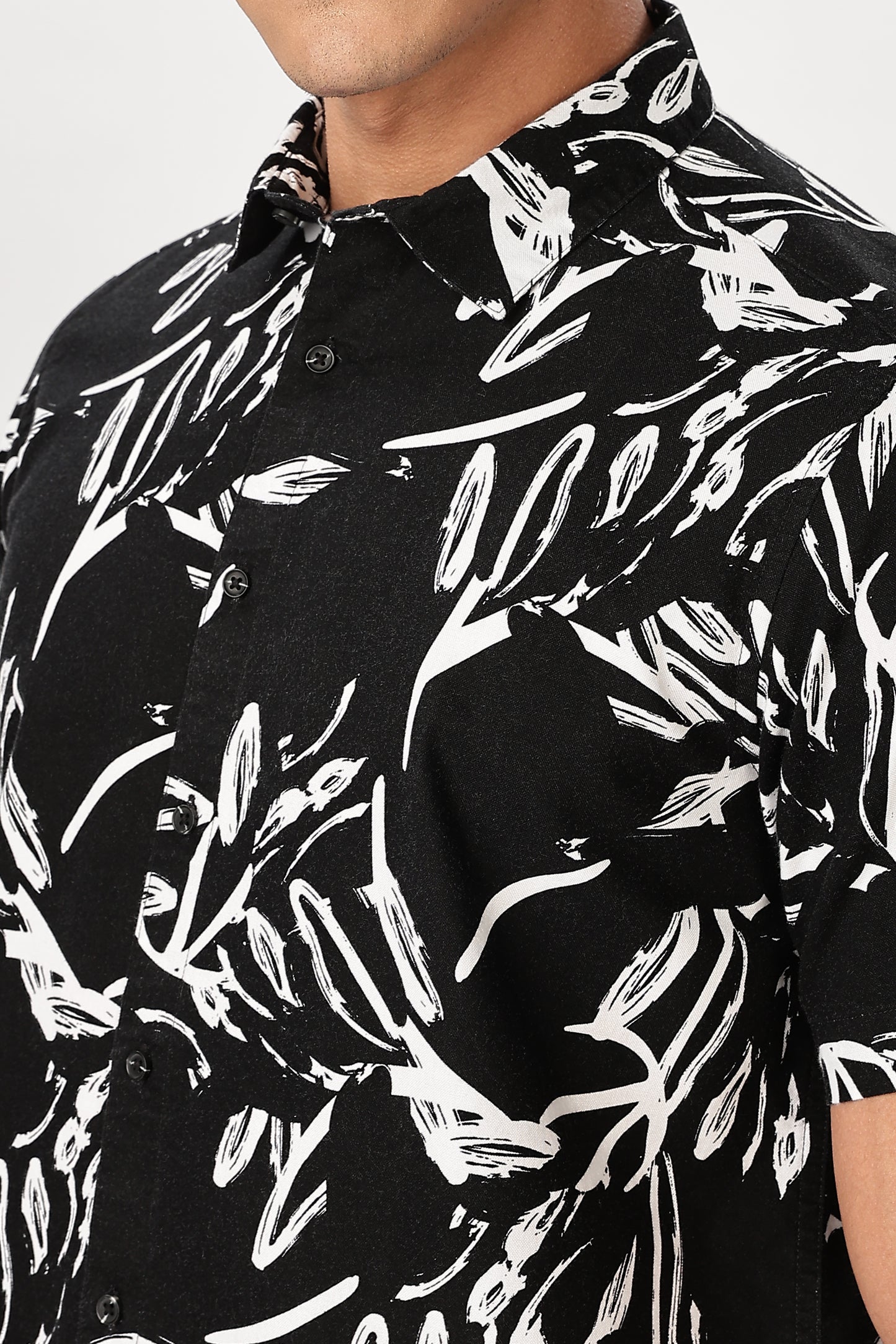 Uri Floral Sketch Black Shirt