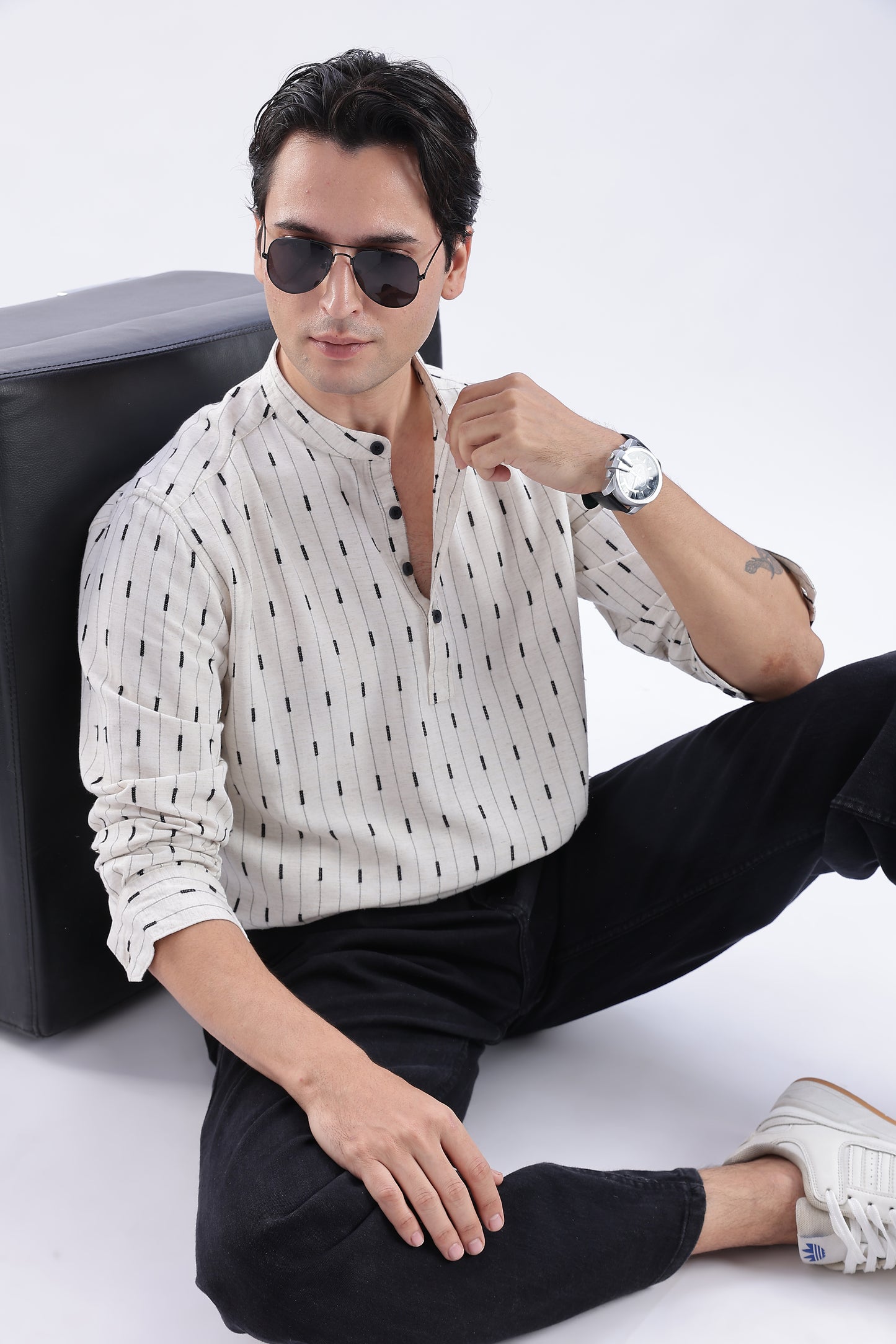 Uri Cream & Black Dobby Linen Blend Short Kurta