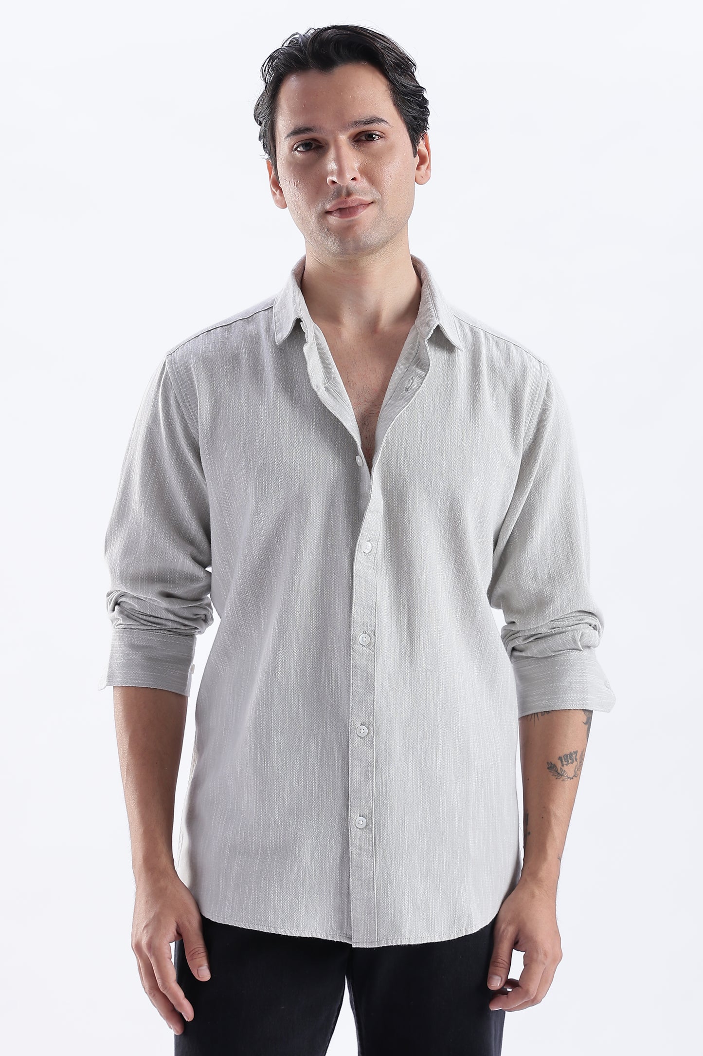 Uri Light Grey Spread Collar Solid Shirt