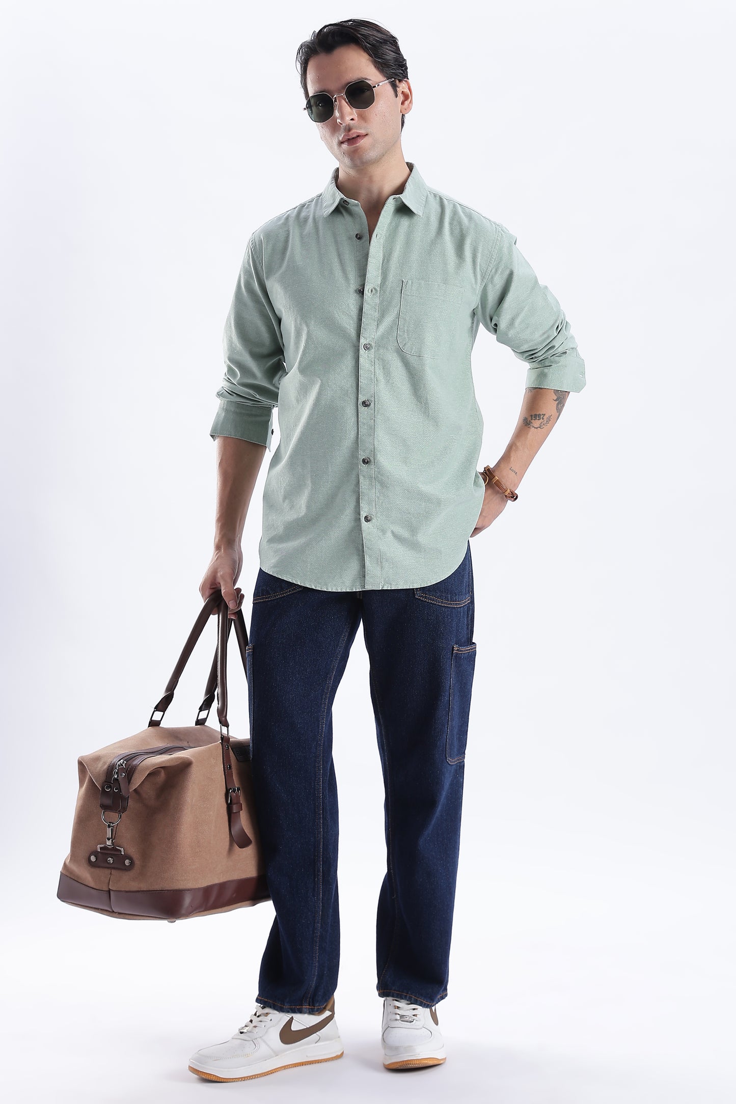 Uri Sea Green Spread Collar Oxford Shirt