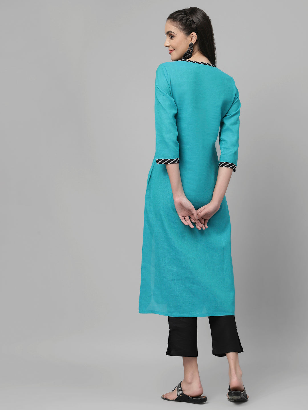 Women Terquoise Front Slit Kurta - Kashyap Global Lifestyles LLP