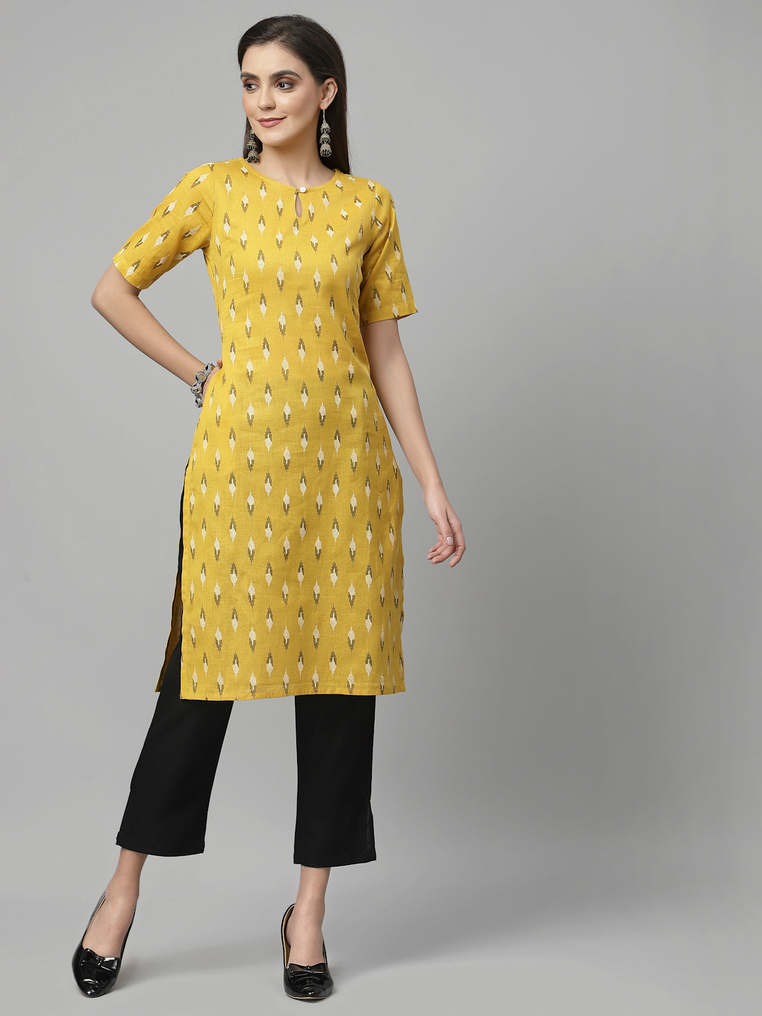 Women Geometric Print Cotton Linen Kurta - Kashyap Global Lifestyles LLP