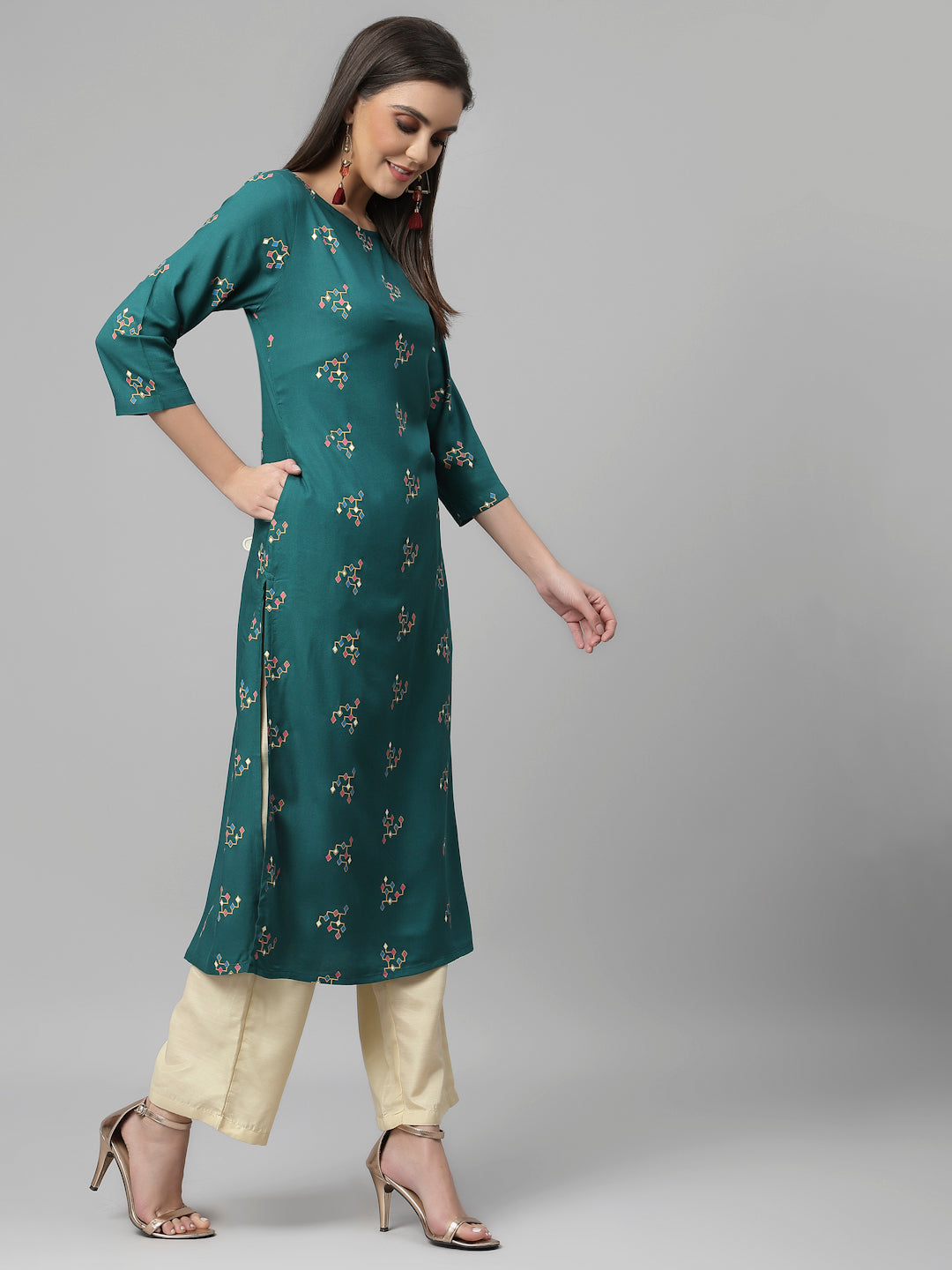 Women Dark Green Boat Neck Kurta - Kashyap Global Lifestyles LLP