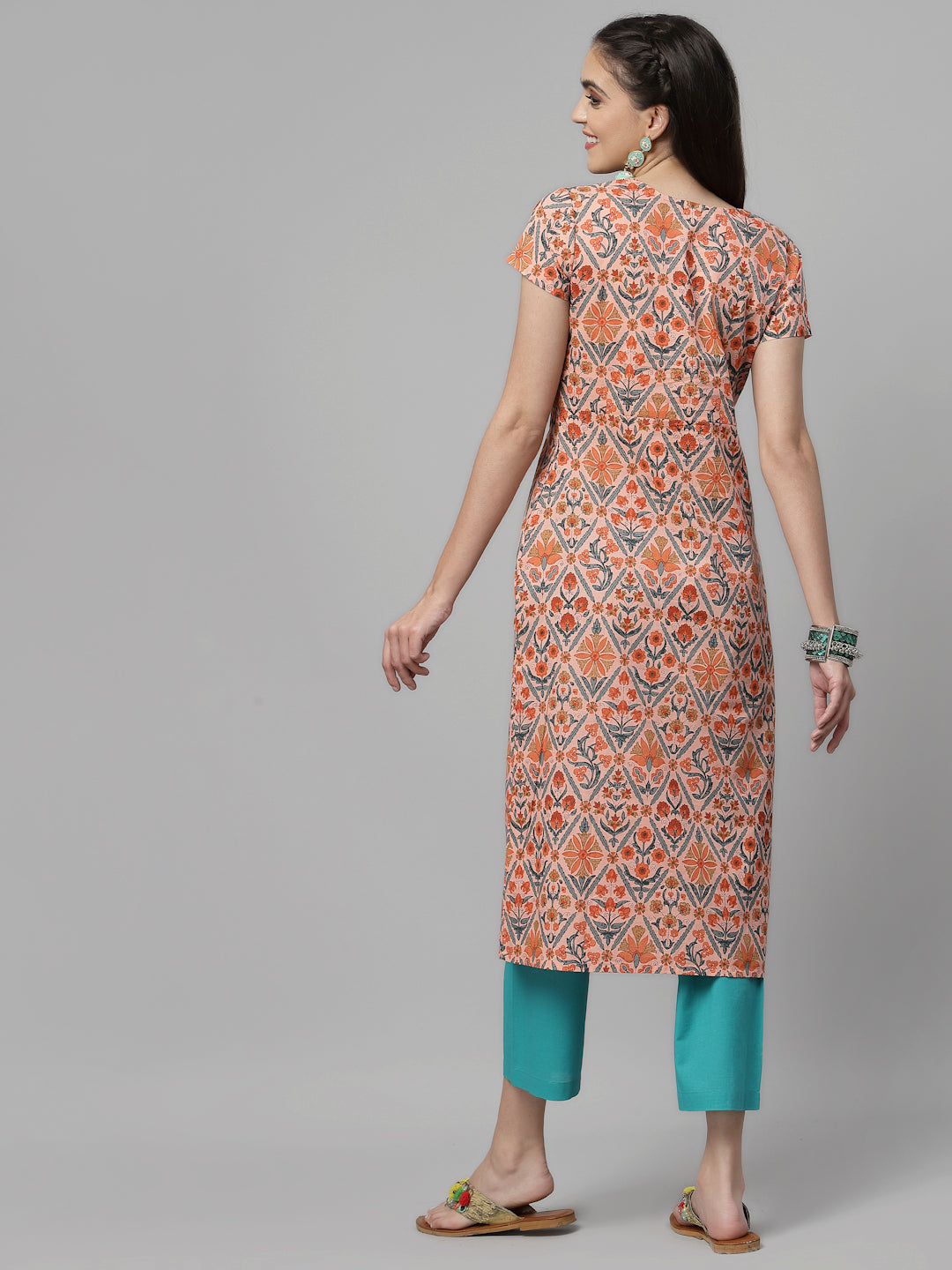Women Peach Cotton Printed Front Slit Kurta - Kashyap Global Lifestyles LLP
