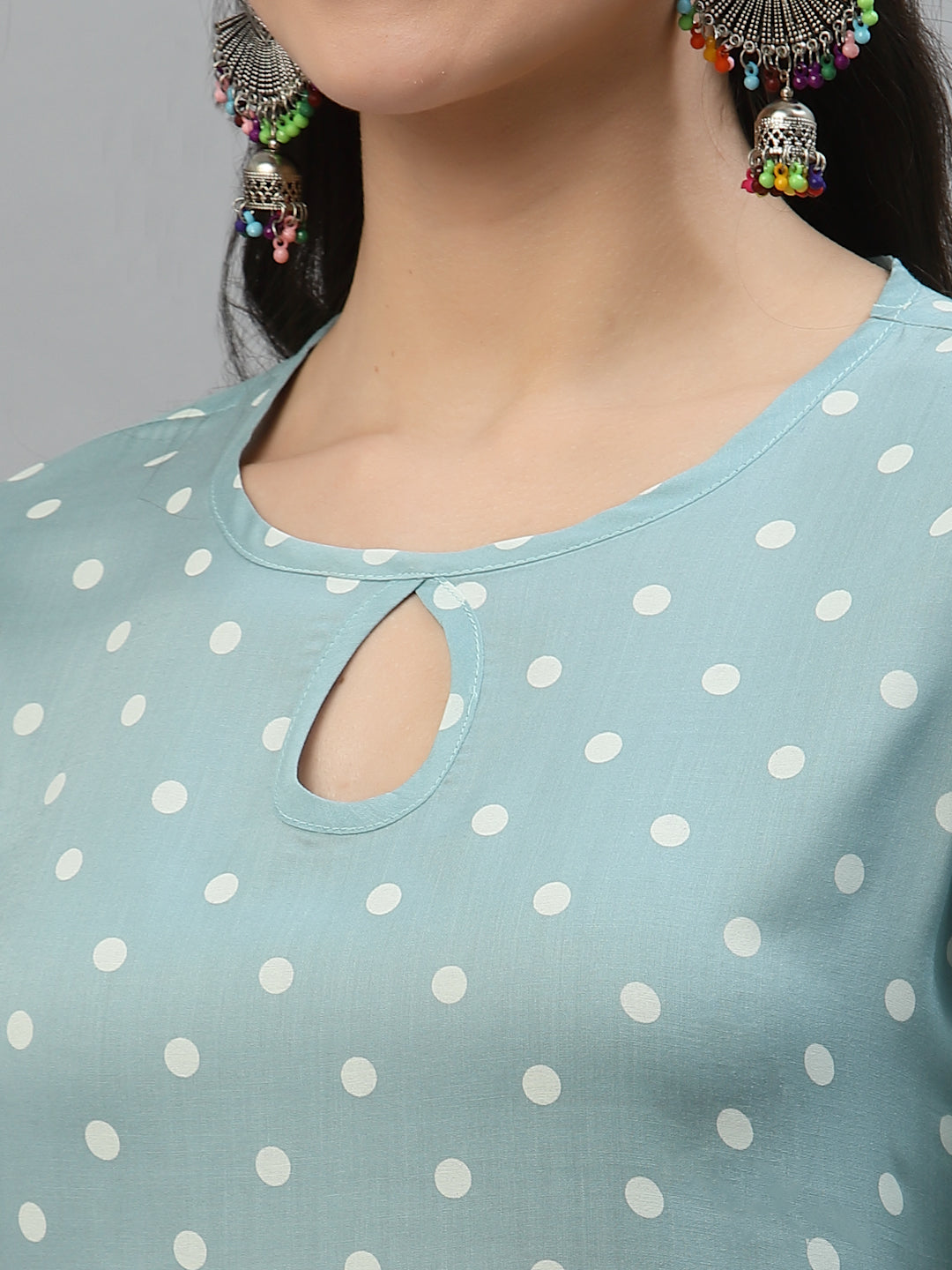 Women Polka Dot Kurta With Keyhole Neck - Kashyap Global Lifestyles LLP