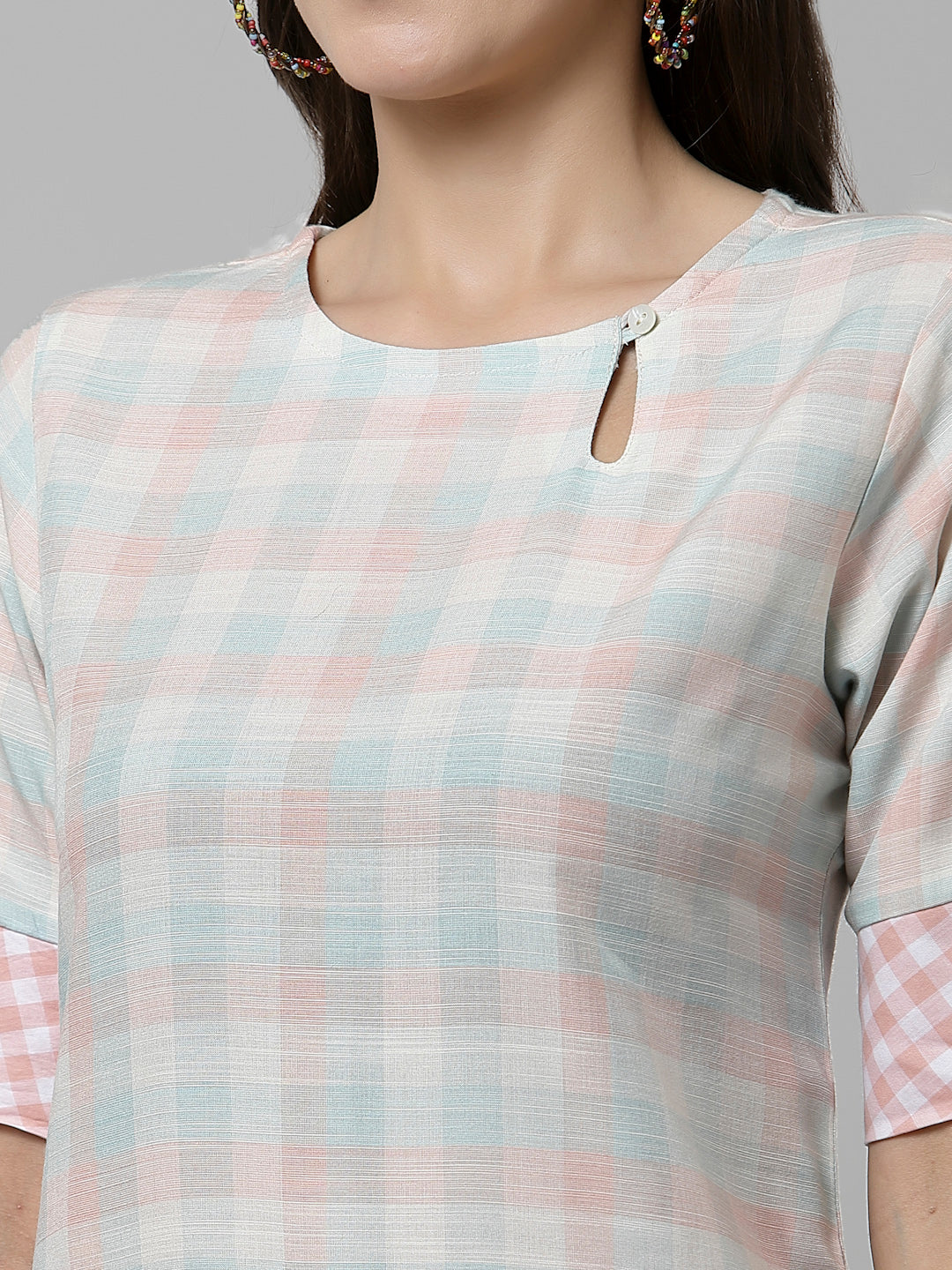 Women Pastel Checked Keyhole Neck Straight Kurta - Kashyap Global Lifestyles LLP