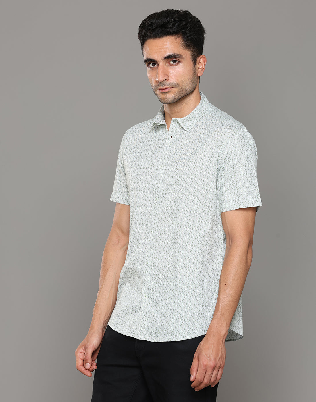 Men Green Printed Short Sleeves Shirt - Kashyap Global Lifestyles LLP