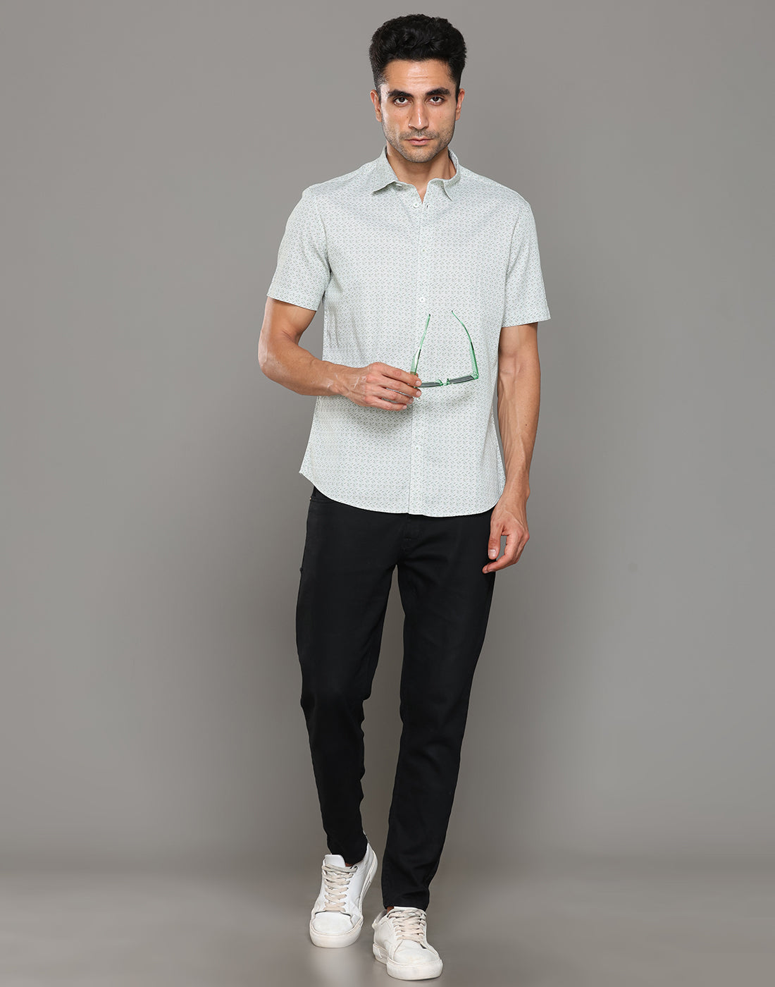 Men Green Printed Short Sleeves Shirt - Kashyap Global Lifestyles LLP