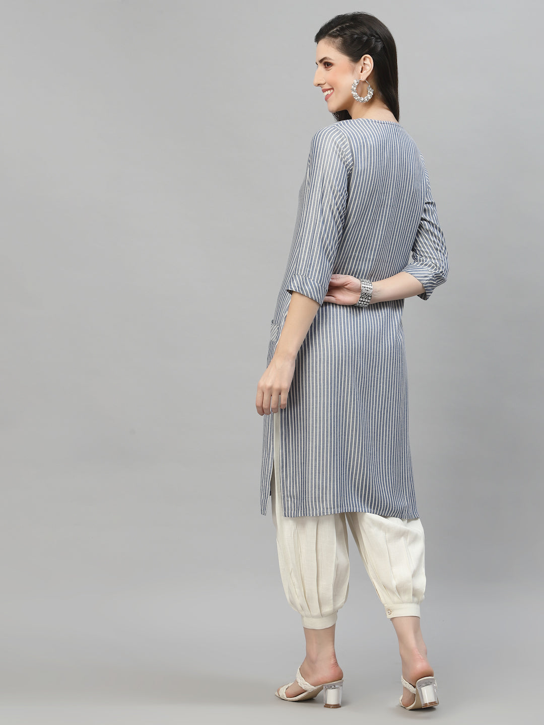 Women Blue Striped Kurta With Front Pockets - Kashyap Global Lifestyles LLP