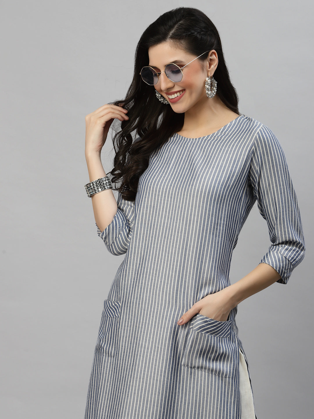 Women Blue Striped Kurta With Front Pockets - Kashyap Global Lifestyles LLP