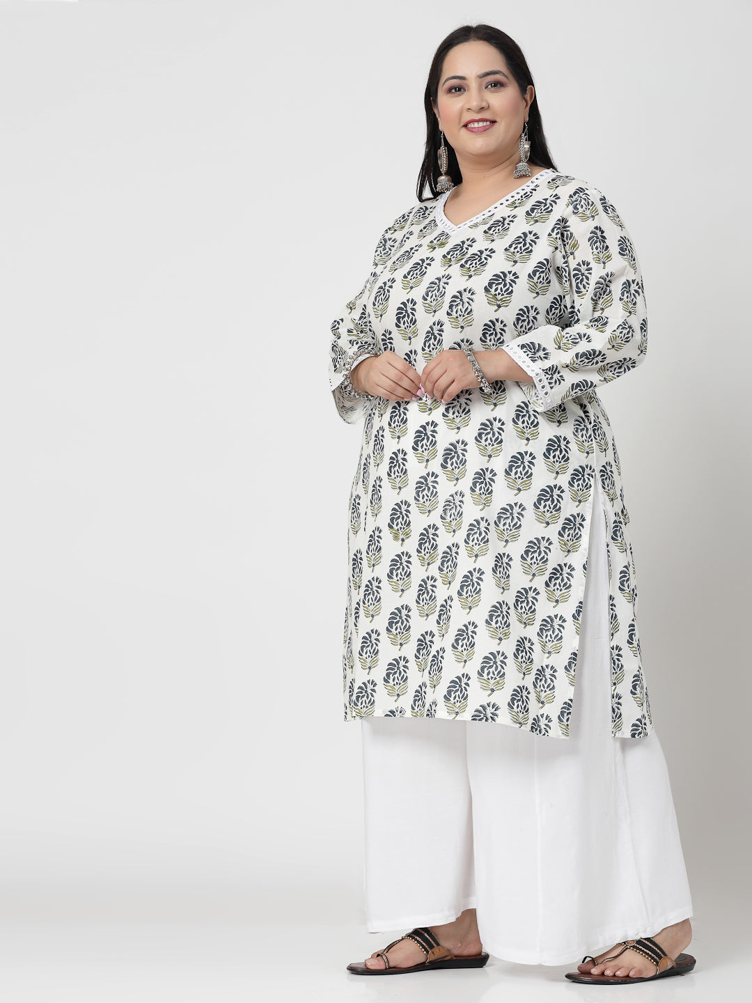 Women Plus Size White Handblock Printed V-Neck Mirror Work Kurta - Kashyap Global Lifestyles LLP