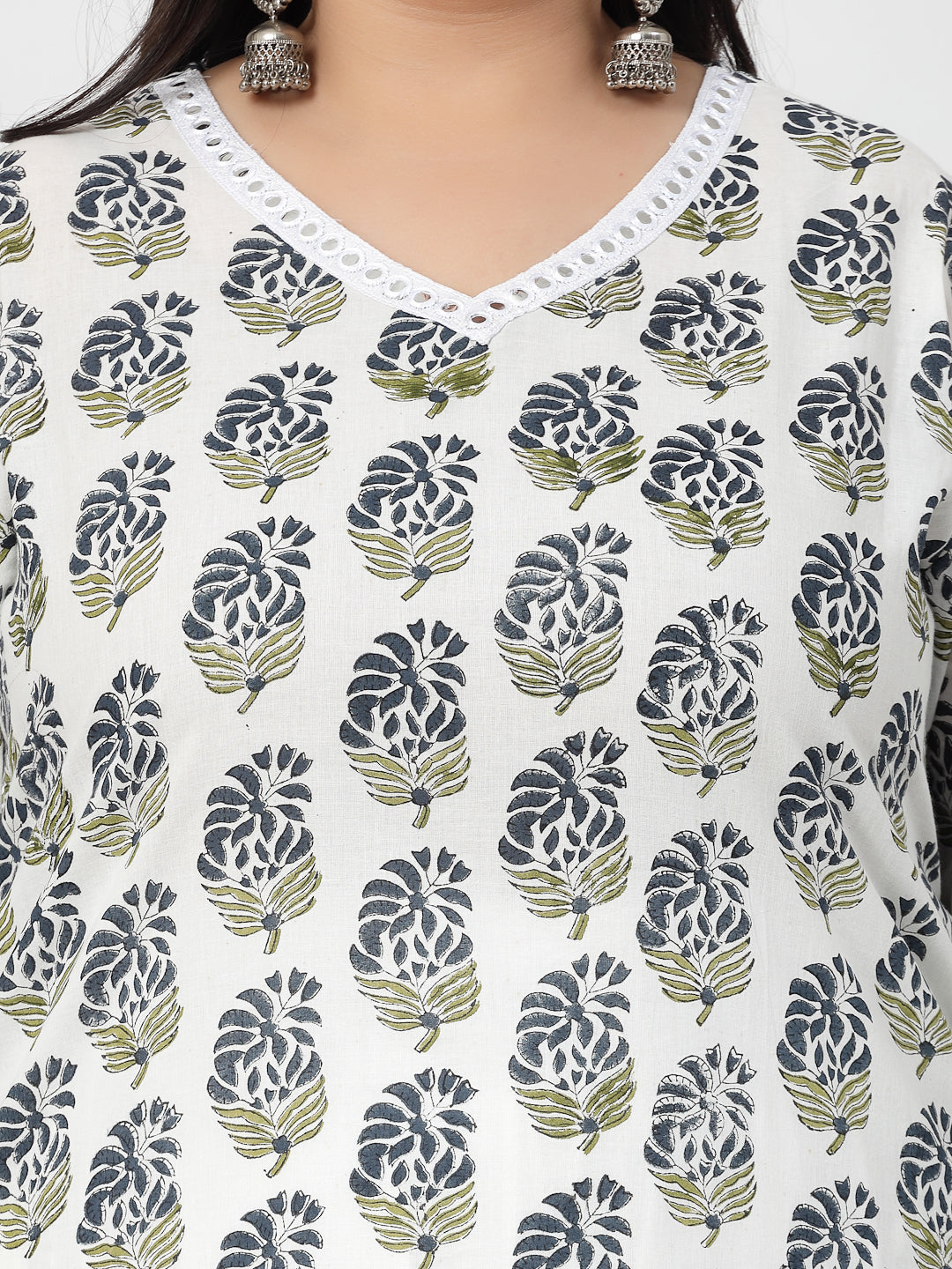Women Plus Size White Handblock Printed V-Neck Mirror Work Kurta - Kashyap Global Lifestyles LLP
