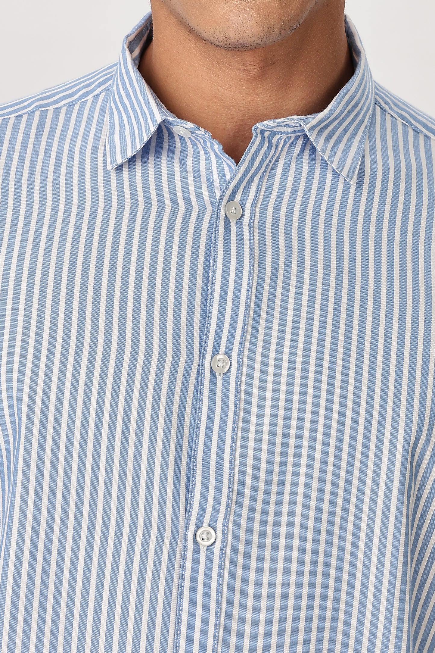 Uri Men Ocean Blue Pinstripe Cotton Shirt