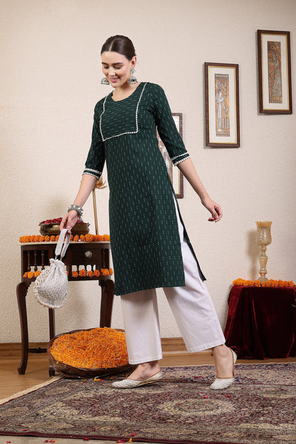 Women Dark Green Cotton Dobby Kurta
