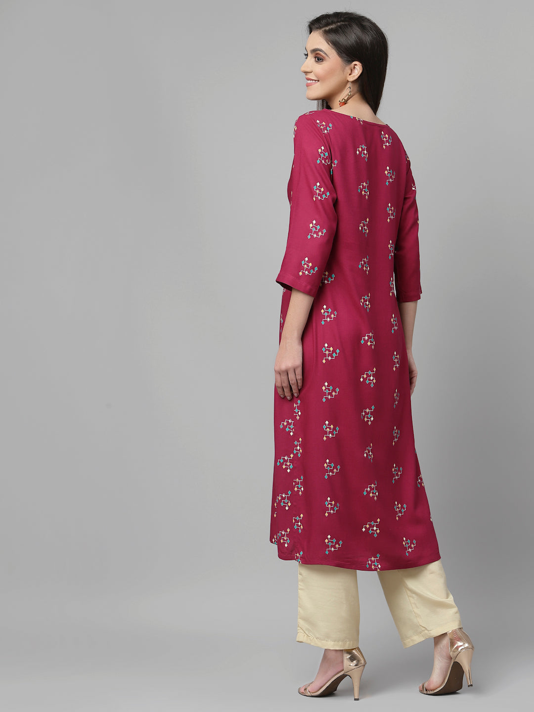 Women Dark Pink Boat Neck Kurta - Kashyap Global Lifestyles LLP