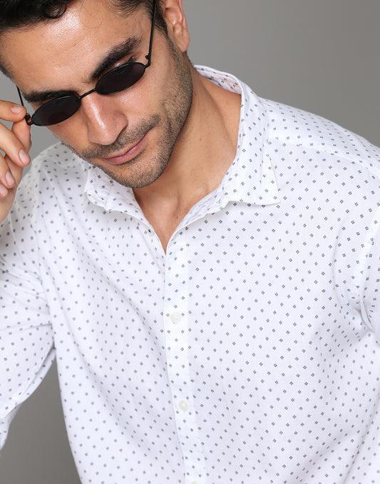 Men White Printed Regular Fit Casual Shirt - Kashyap Global Lifestyles LLP